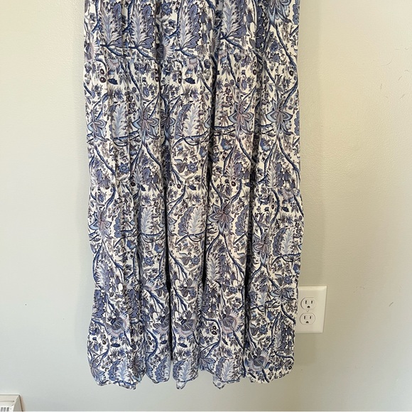 Max Studio Printed Smocked Bodice Tiered Maxi Dress Cruise Vacation Beach Resort - Picture 7 of 11